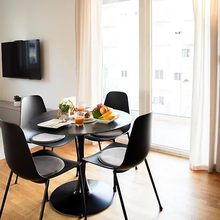 Appartamento Stefani - Balcony & Free Private Garage Parking Zara